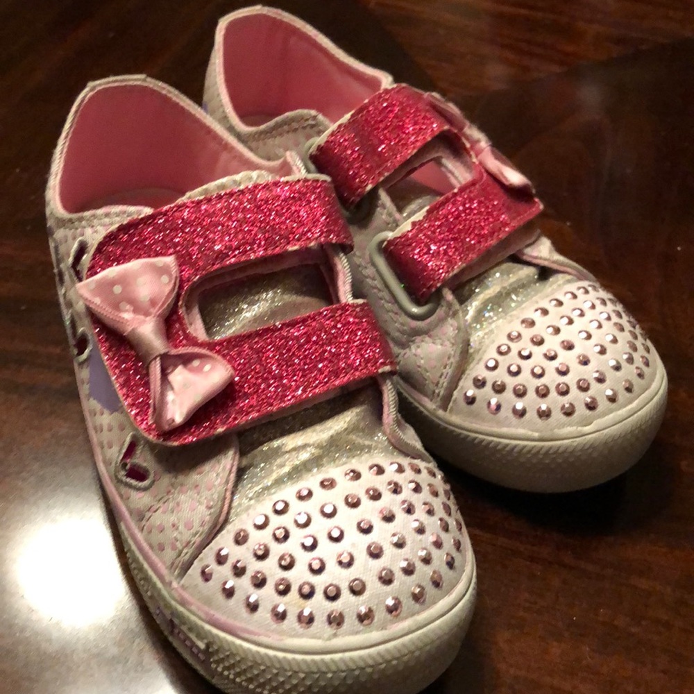 Glimmer stars light up sneakers